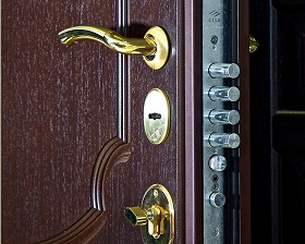 Замена замка на металлической двери Legran в Оби